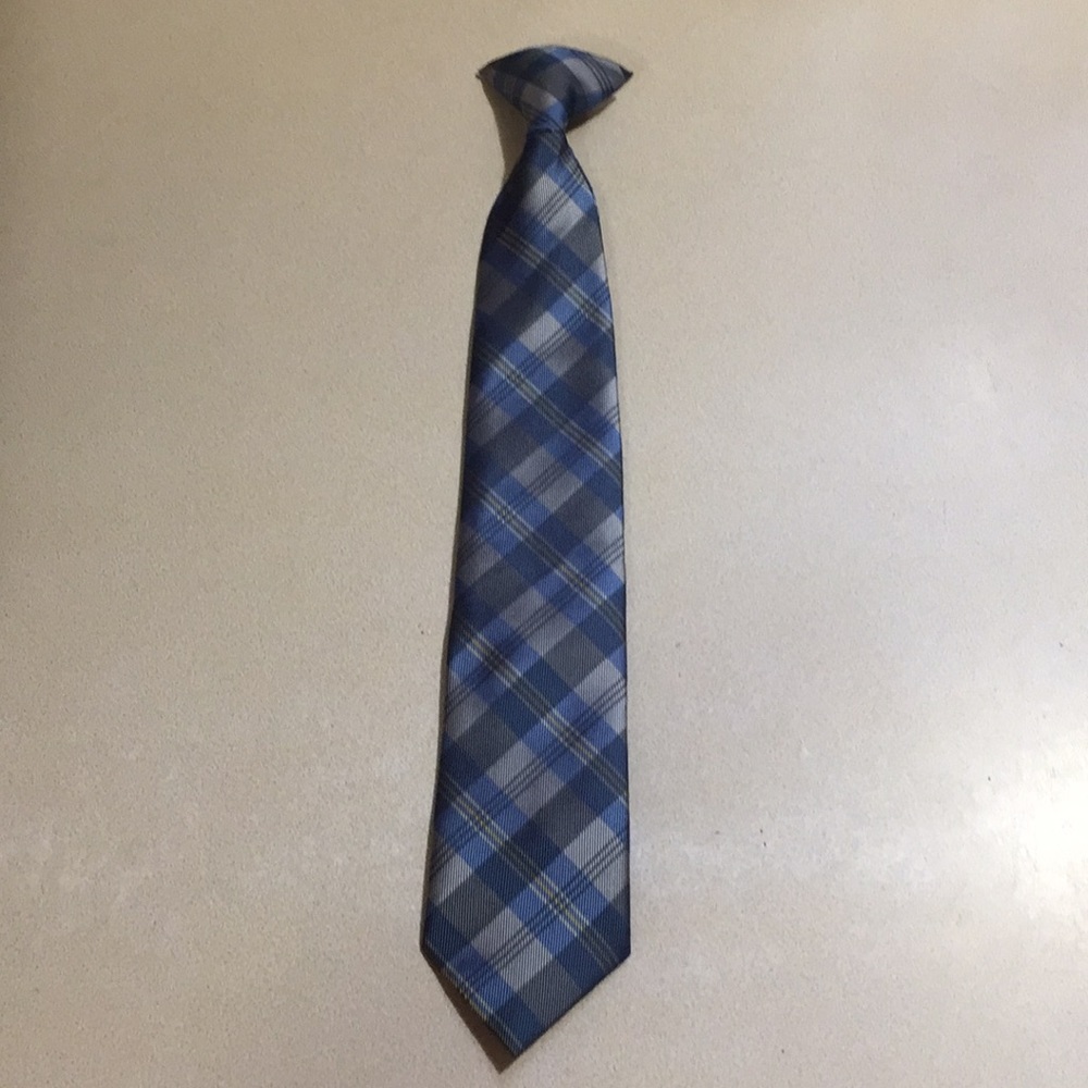 Boys 15” clip on tie